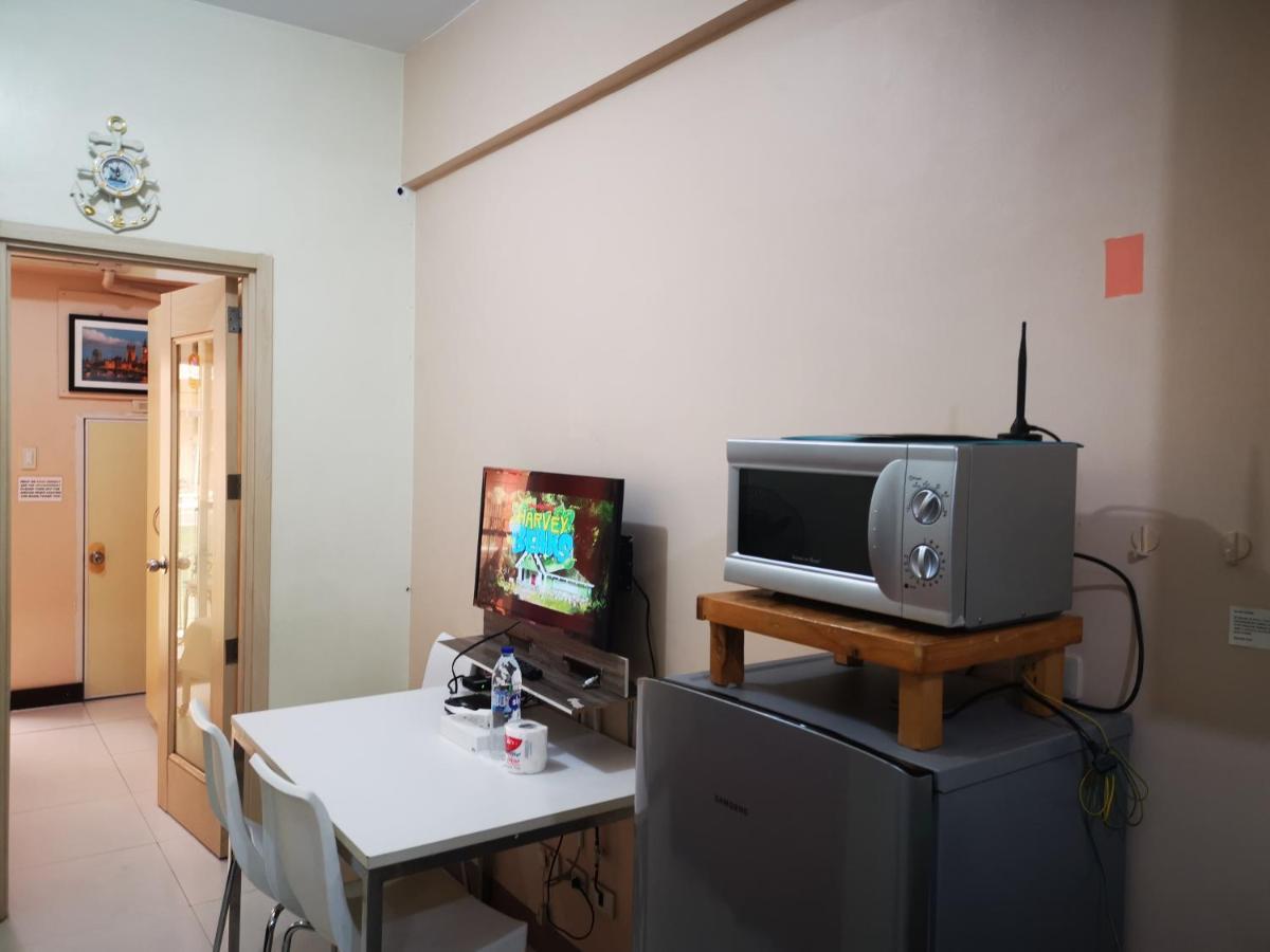Airport Apartments Manila Paranaque City Exteriör bild