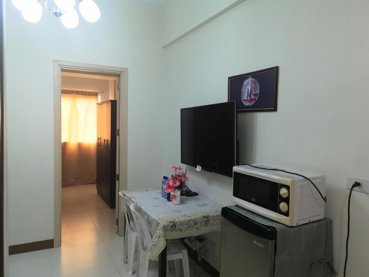 Airport Apartments Manila Paranaque City Exteriör bild