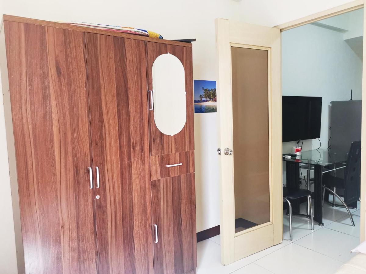 Airport Apartments Manila Paranaque City Exteriör bild